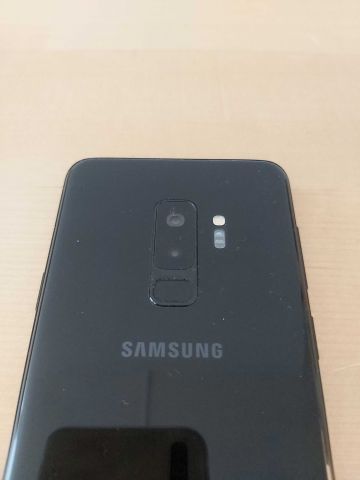 661652-5 Mobile phone Samsung Duos broken screen