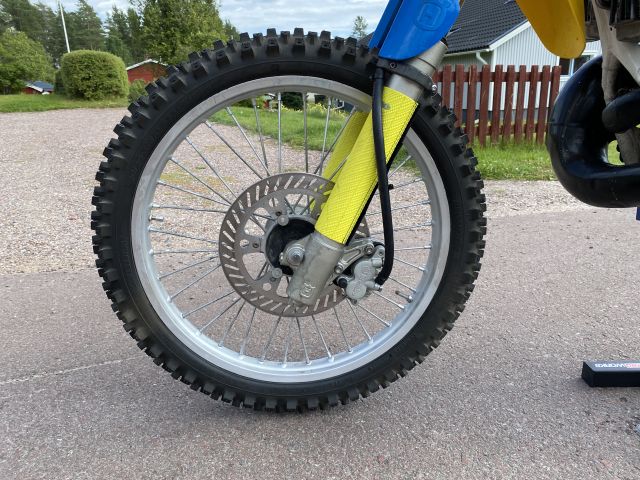 700375-2 Husqvarna / Cagiva 250CR -95.