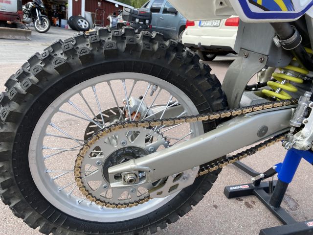 700375-4 Husqvarna / Cagiva 250CR -95.