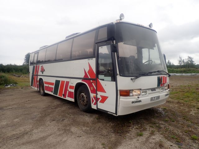 621259-1 Bus Scania regnr CLT026