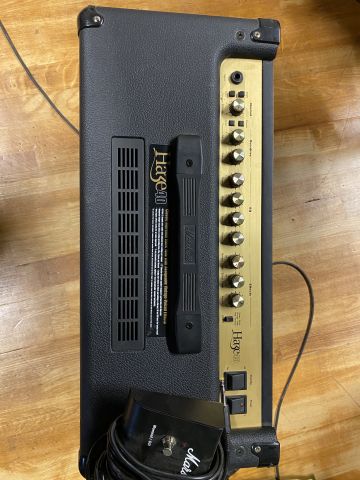 700396-2 Marshall Haze 40 Guitar Amplifier