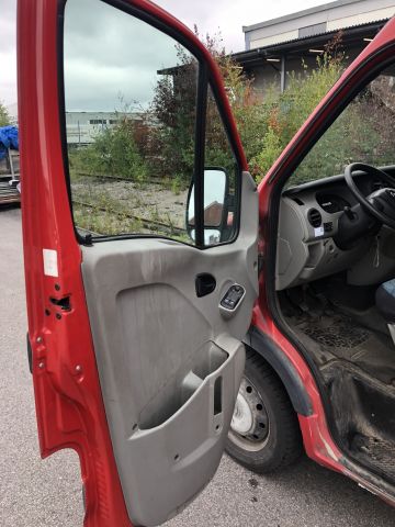 700969-9 Opel Movano Van 2.5 CDTI -05