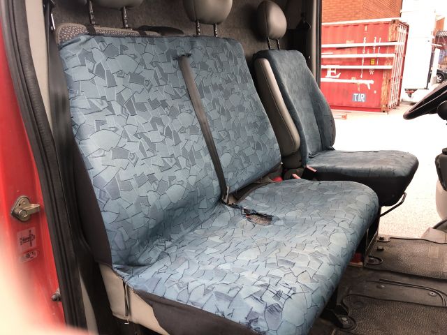 700969-11 Opel Movano Van 2.5 CDTI -05