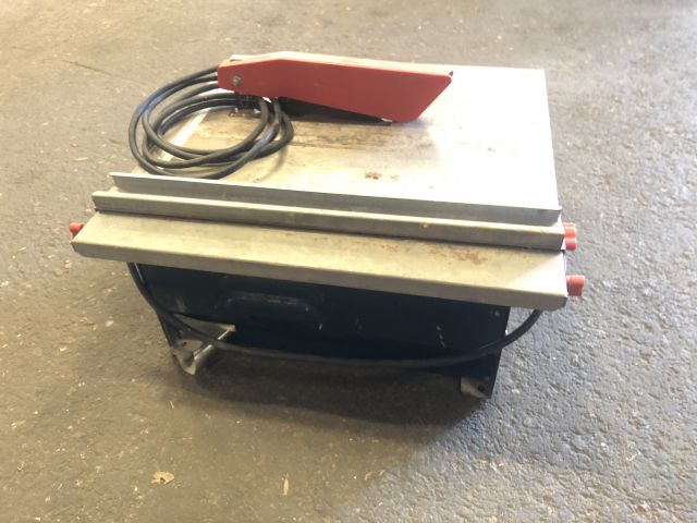 700979-1 Tile cutting machine - Alpha Tools FSG 518