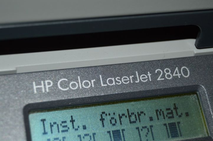 658745-5 Printer HP Color LAserJet 2840