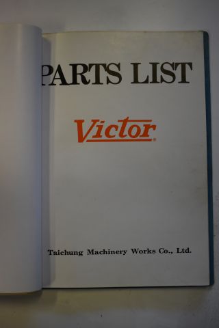 701320-20 Lathe Victor 400x1000 with accessories - 1979