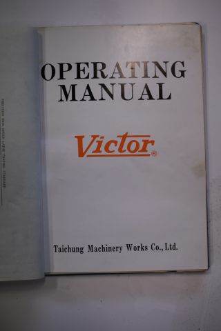 701320-21 Lathe Victor 400x1000 with accessories - 1979