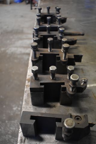 701320-37 Lathe Victor 400x1000 with accessories - 1979