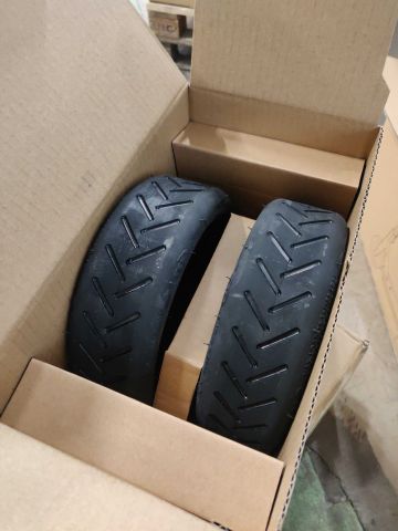 700902-7 Electric scooter Xiaomi Mi M365 (Black, 25km / h, 12.5kg)