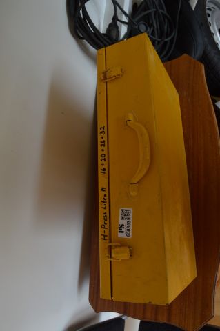 658803-9 Invoiced on 709256 - Rems minipress with 4 press jaws