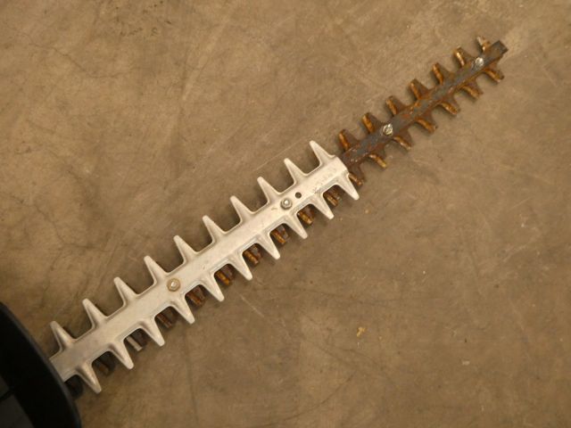 699781-3 Hedge trimmer Tanaka THT-2108