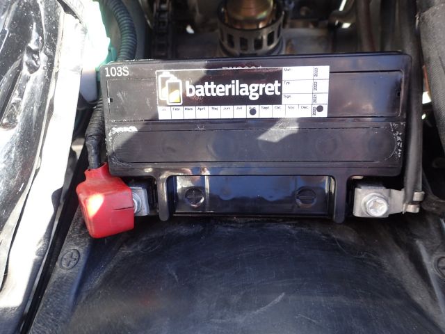 687693-42 Suzuki Bandit 1200 S -05 Reg No. XAJ530