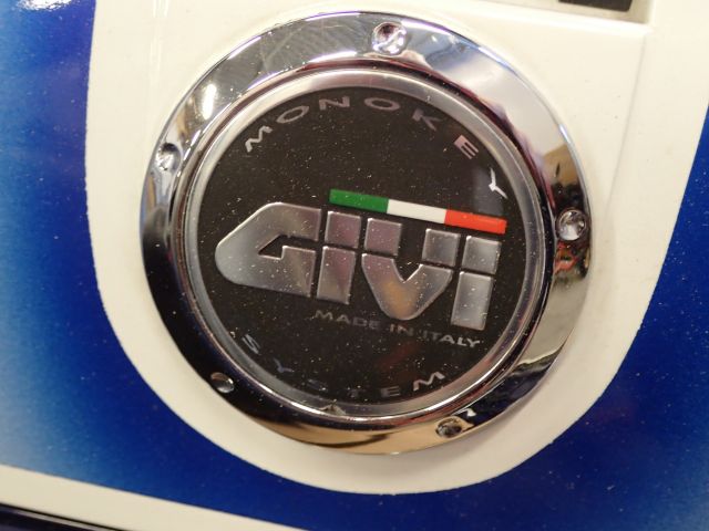 687693-53 Suzuki Bandit 1200 S -05 Reg No. XAJ530