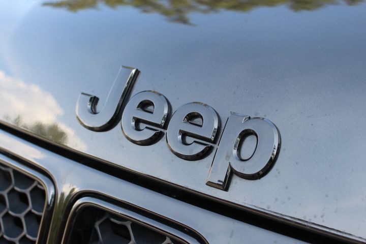 701353-12 Jeep Grand Cherokee SRT Red Vapor 6.4 V8 4WD Automatic, 468hp, PSU603 (2,958 mil) -15