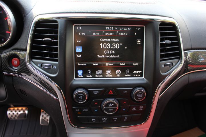 701353-41 Jeep Grand Cherokee SRT Red Vapor 6.4 V8 4WD Automatic, 468hp, PSU603 (2,958 mil) -15