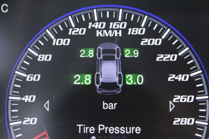 701353-40 Jeep Grand Cherokee SRT Red Vapor 6.4 V8 4WD Automatic, 468hp, PSU603 (2,958 mil) -15