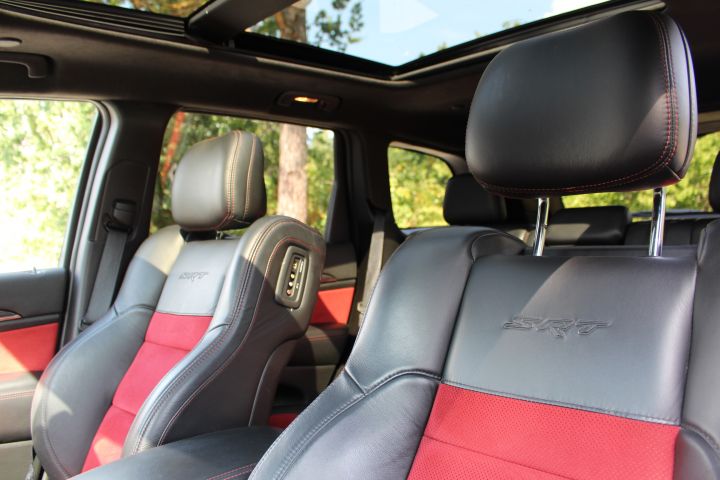 701353-58 Jeep Grand Cherokee SRT Red Vapor 6.4 V8 4WD Automatic, 468hp, PSU603 (2,958 mil) -15