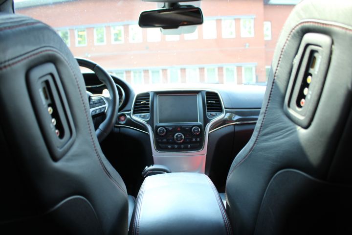 701353-65 Jeep Grand Cherokee SRT Red Vapor 6.4 V8 4WD Automatic, 468hp, PSU603 (2,958 mil) -15