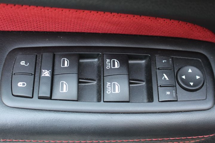 701353-53 Jeep Grand Cherokee SRT Red Vapor 6.4 V8 4WD Automatic, 468hp, PSU603 (2,958 mil) -15