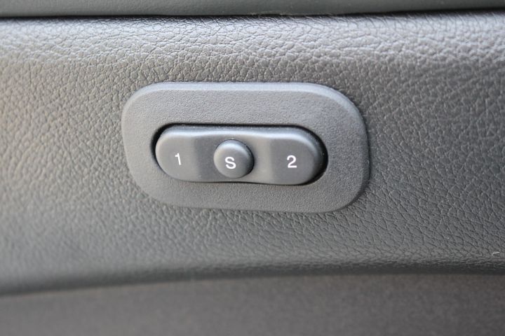 701353-55 Jeep Grand Cherokee SRT Red Vapor 6.4 V8 4WD Automatic, 468hp, PSU603 (2,958 mil) -15