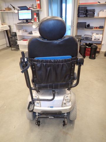 687694-5 Eloped/Permobil.