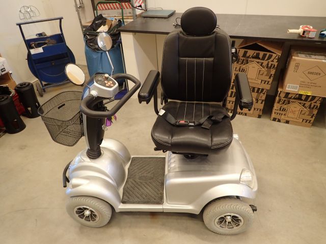 687694-13 Eloped/Permobil.