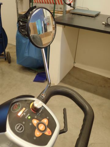 687694-24 Eloped/Permobil.