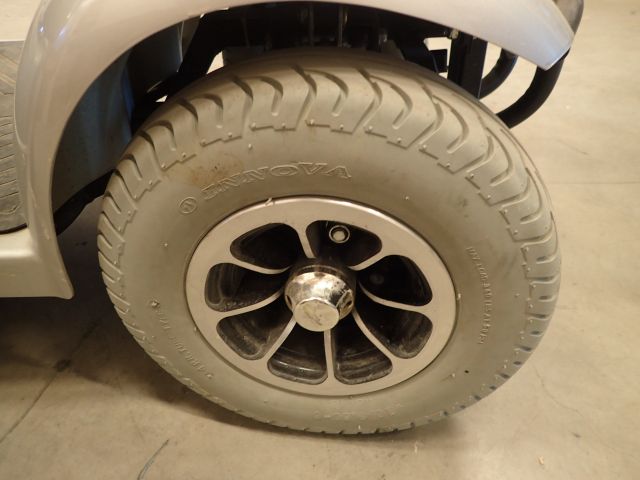 687694-44 Eloped/Permobil.