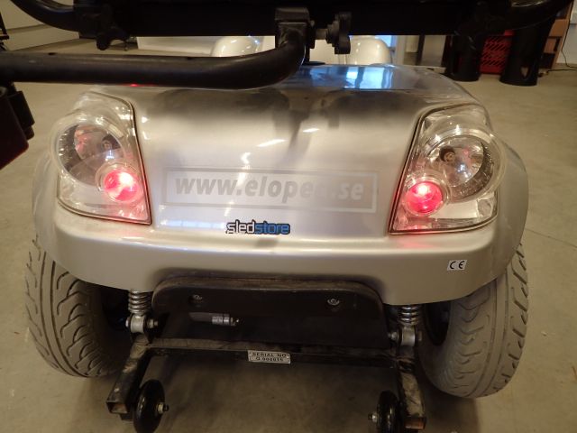 687694-49 Eloped/Permobil.