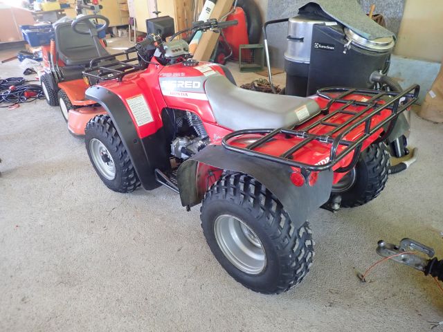 576314-7 ATV Honda Big Red TRX 300FW HPB114 -94