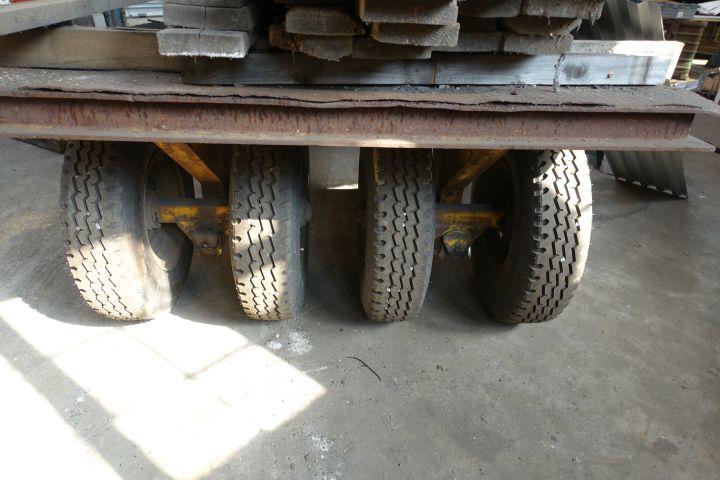 702697-2 Material trolley for heavy loads