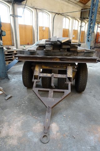 702697-4 Material trolley for heavy loads