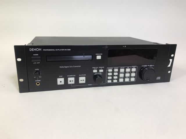 702690-1 Denon DN-C680 Professional CD Player