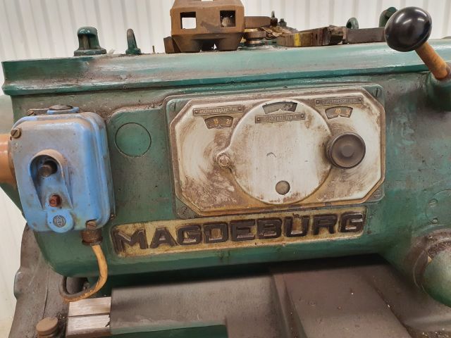 702729-6 Metal lathe Magdeburg