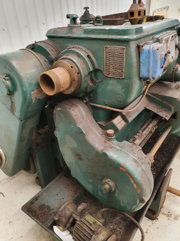 702729-8 Metal lathe Magdeburg