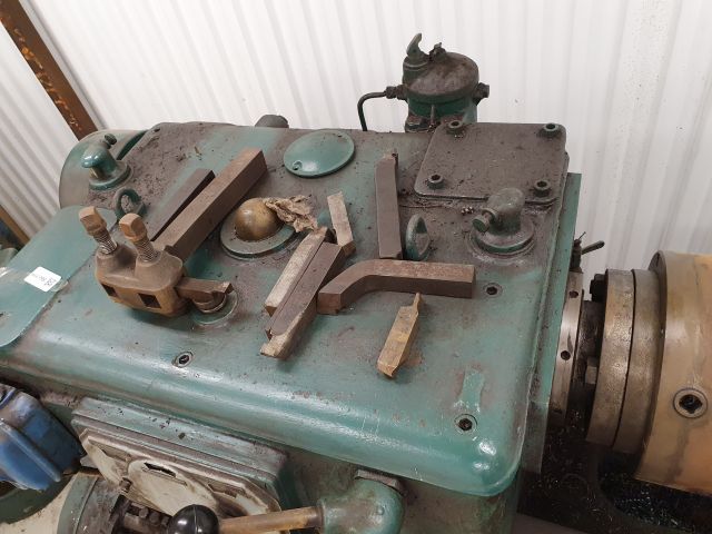 702729-14 Metal lathe Magdeburg