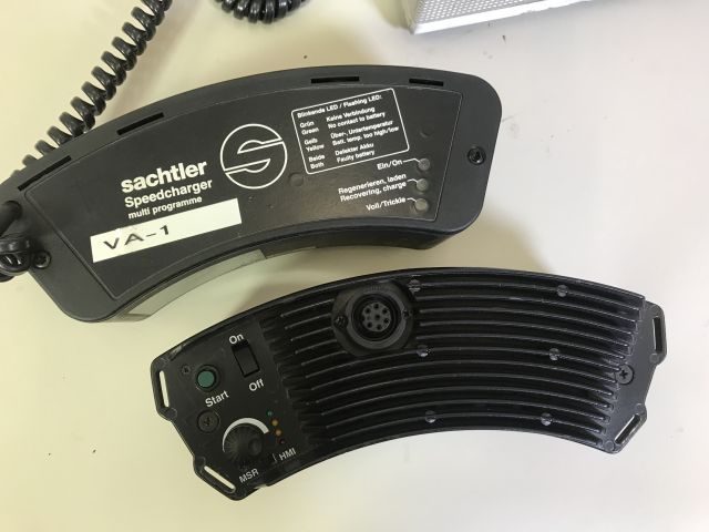 702734-7 Sachtler Reporter 200D Light Kit