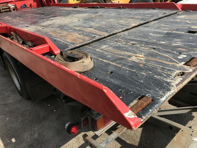 702871-13 Volvo FL240 4x2 salvage car transport 2007