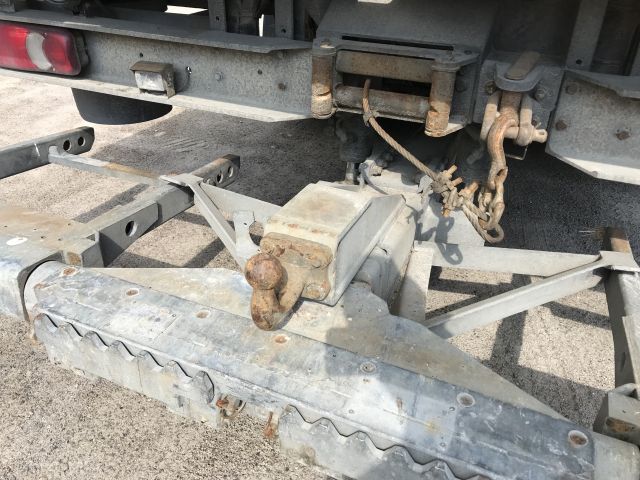 702871-18 Volvo FL240 4x2 salvage car transport 2007