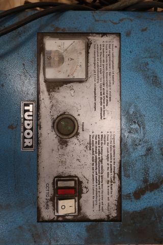 702595-2 Truck charger BT CCTTC 24/40