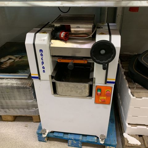 701365-1 Almond peeling machine Macpan RF 2C 12 -2010