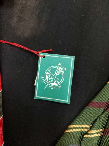 703414-9 Ties 36st A.Christensen, Rosi Ghezzi, Irish Poplin mm