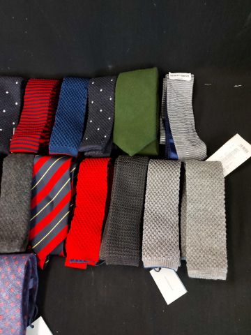 703418-4 Ties 23st Armani, Rosi Ghezzi, A.Christensen mm