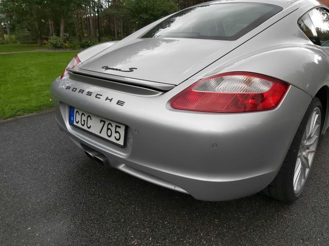 576344-23 Porsche 987 Cayman S -2006