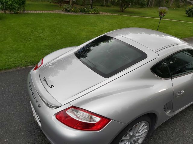 576344-24 Porsche 987 Cayman S -2006