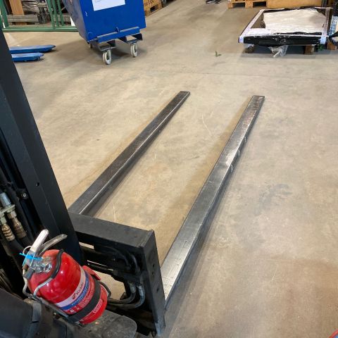 704183-9 Counterbalance truck Linde E20PHL-01 - 2008