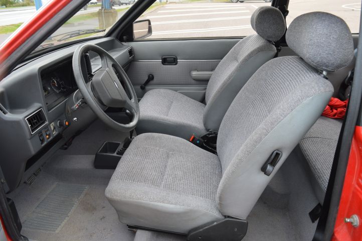 692321-8 Ford Escort 3-door 1.6 Manual, 65hp, 1986