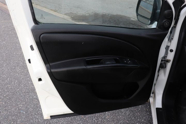 705256-9 Opel Combo Van 2400 1.6 CDTI Easytronic, 90hp, -14