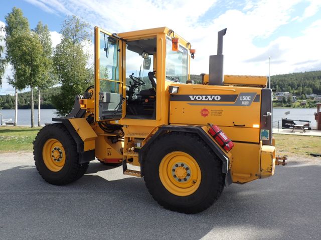 527699-3 Loader Volvo L50C -99 EML698