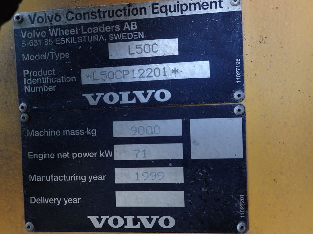 527699-9 Loader Volvo L50C -99 EML698